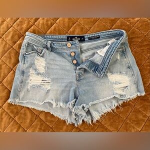 Hollister high rise boyfriend short vintage stretch size 13 or waist 31